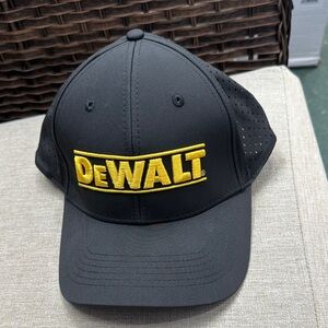 DeWalt Black and Yellow Men's Hat